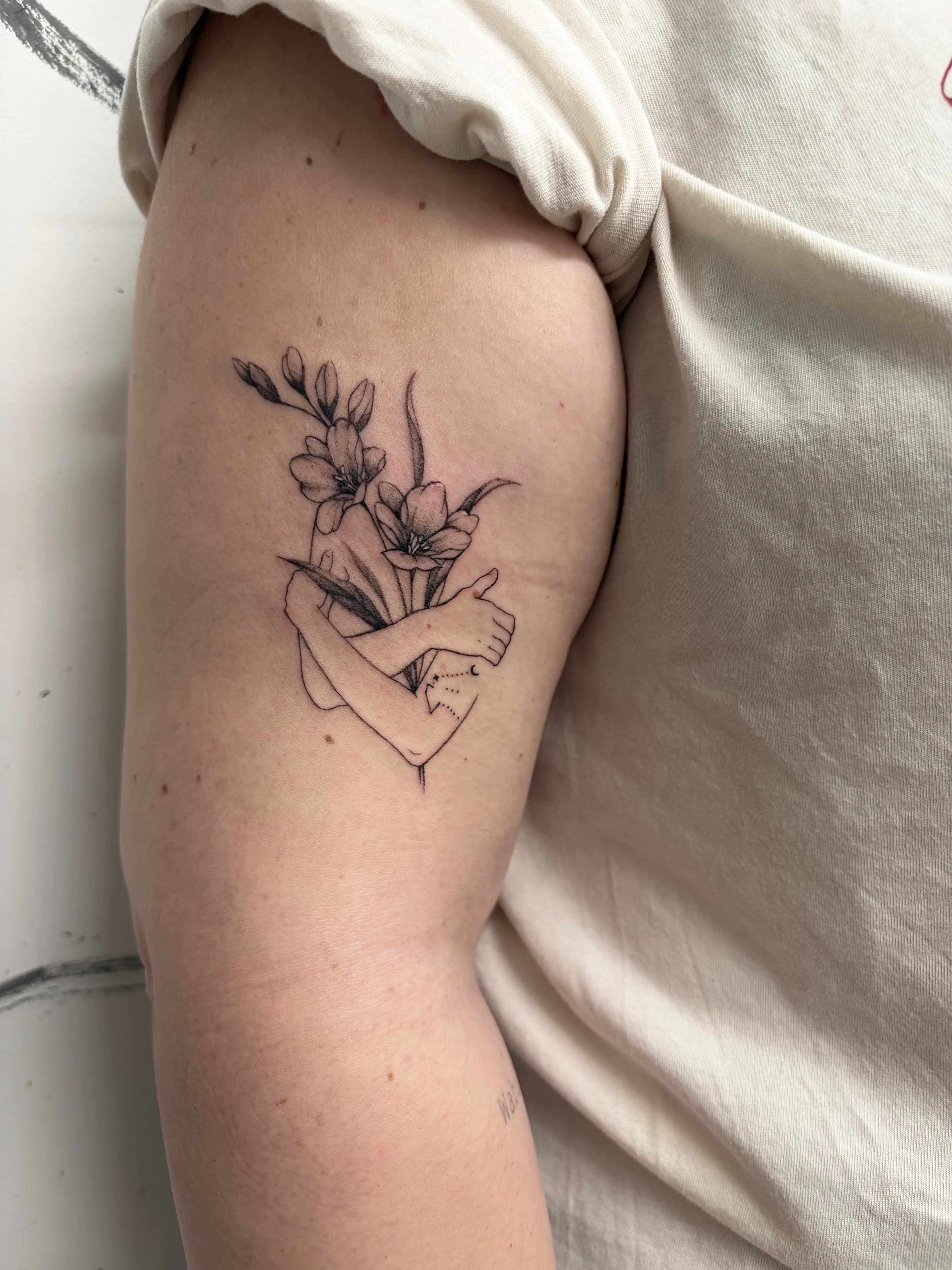 Dettaglio tatuaggio in studio