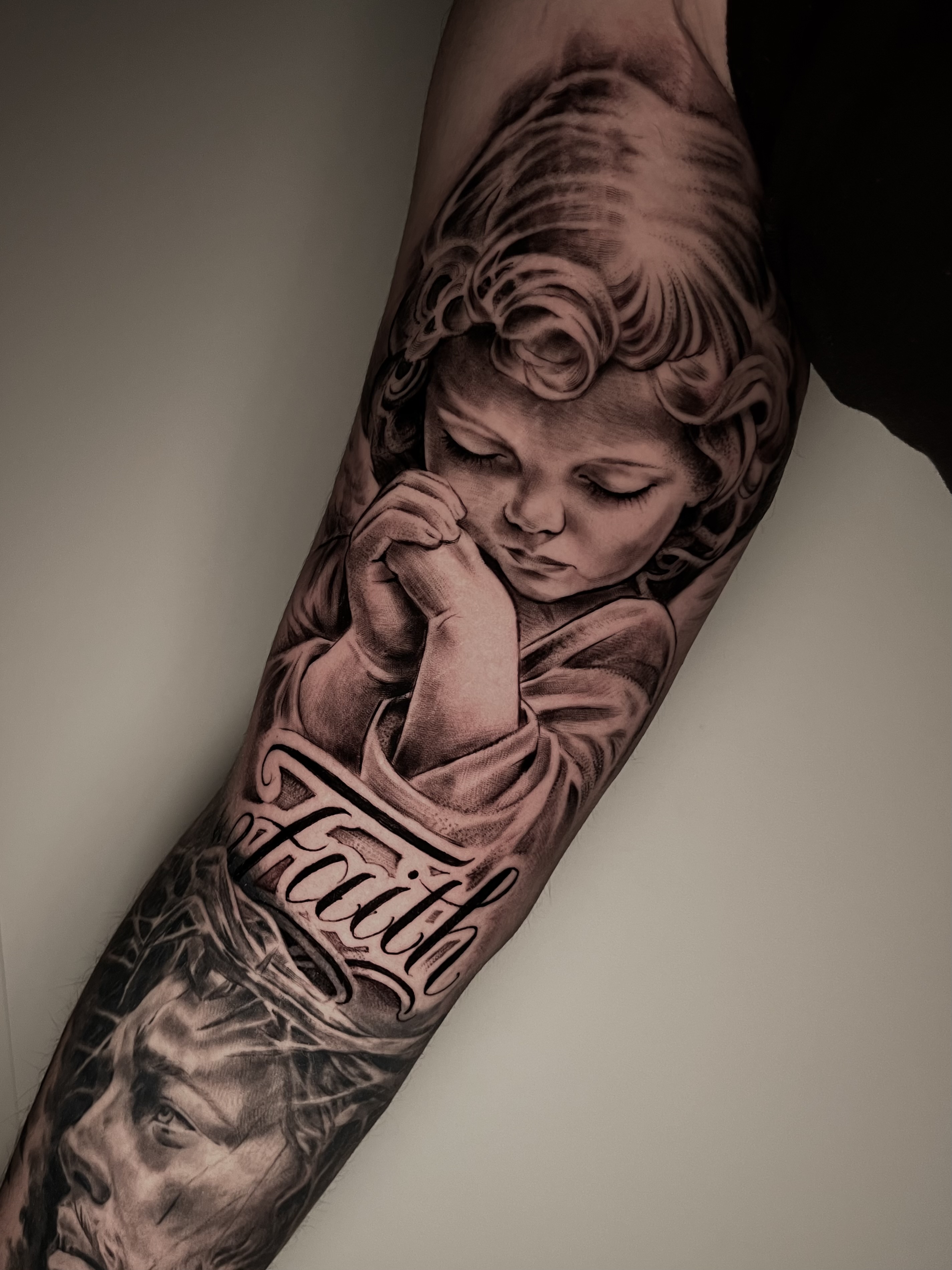 Composizione tatuaggio in evidenza